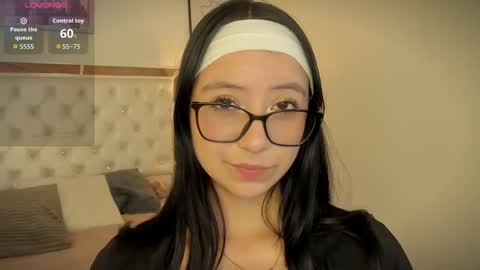 Snapshot of zoe_xra chatting on 05-22-26, 09:31 Zoe online show from 05-22-26, 09:31