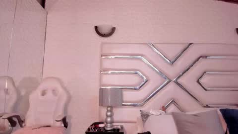 Zoecarrter online show from 02-08-26, 12:30