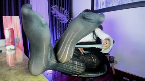 Zoe online show from 04-14-26, 08:48