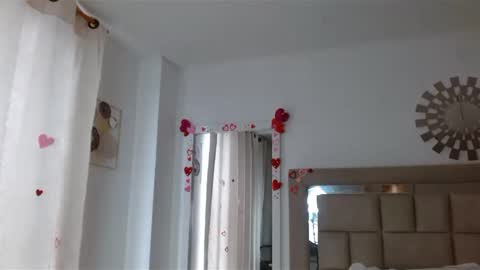 ZOE online show from 02-13-25, 06:59