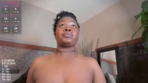 Snapshot of zoee_23 chatting on 02-19-26, 11:06 Zoe online show from 02-19-26, 11:06