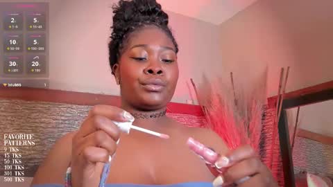 Snapshot of zoee_23 chatting on 02-20-26, 11:11 Zoe online show from 02-20-26, 11:11