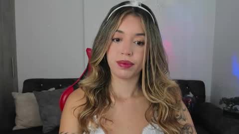  zoee jackson online show from 10-26-25, 09:10