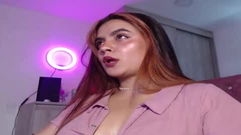 Zoee online show from 06-05-26, 01:12