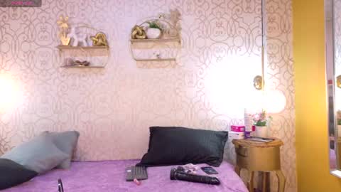 zoeecarter_ online show from 06-18-26, 12:20
