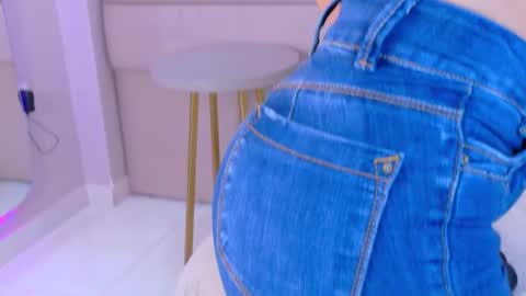 Zoe online show from 03-06-26, 11:17