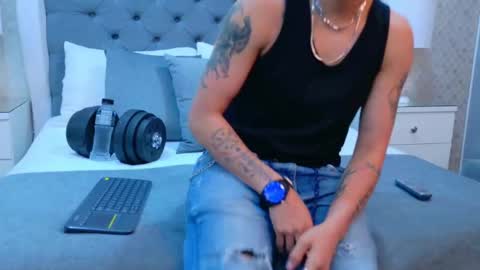 Zoe Krug online show from 11-03-25, 11:55