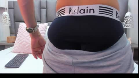 Zoe Krug online show from 03-09-26, 12:53