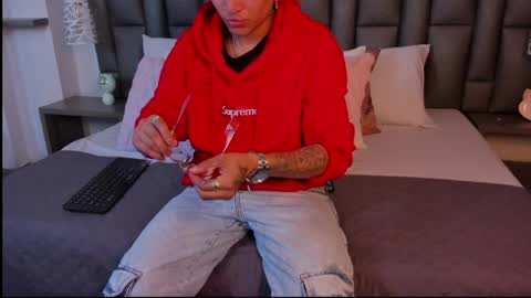 Zoe Krug online show from 04-11-26, 12:31