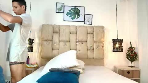 zoelucas online show from 01-13-26, 12:21