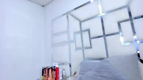 ZoeSwam online show from 11-05-25, 11:54