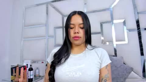 ZoeSwam online show from 11-21-25, 11:20