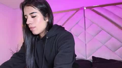 Zoe online show from 03-27-26, 12:49