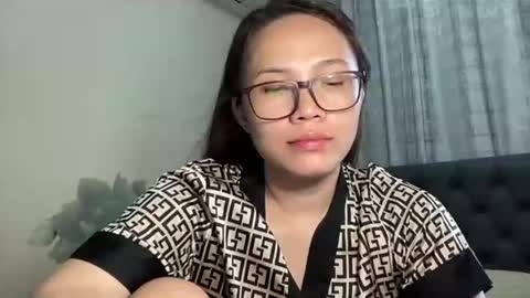 zoey_foryou online show from 10-19-25, 03:07