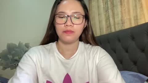 Snapshot of zoey_foryou chatting on 05-02-26, 02:27 zoey_foryou online show from 05-02-26, 02:27