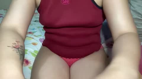 Snapshot of zoey_foryou chatting on 05-04-26, 12:12 zoey_foryou online show from 05-04-26, 12:12