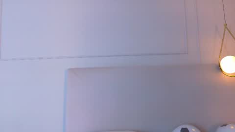 Zoey online show from 07-08-26, 01:04