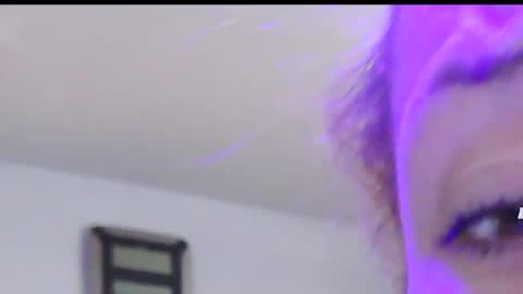 Snapshot of zoeyportland chatting on 10-25-25, 10:48 Zoey Portland online show from 10-25-25, 10:48