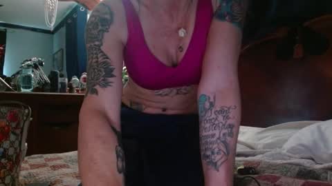 Zoey Portland online show from 03-17-26, 04:10