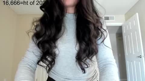 Snapshot of zoiebutterfly chatting on 10-19-25, 11:05 Zoie online show from 10-19-25, 11:05