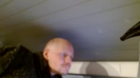 Snapshot of zolexthomas chatting on 12-12-24, 06:10 zolexthomas online show from 12-12-24, 06:10