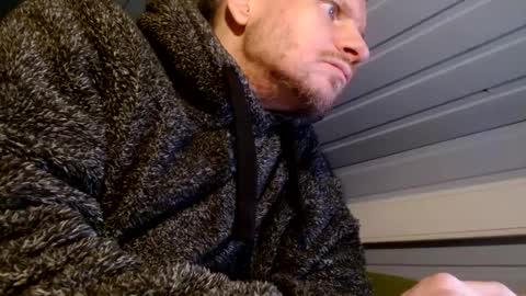 Snapshot of zolexthomas chatting on 12-16-24, 03:43 zolexthomas online show from 12-16-24, 03:43