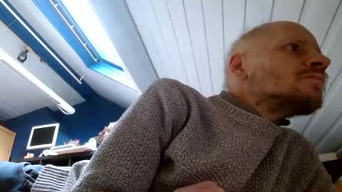 Snapshot of zolexthomas chatting on 12-26-24, 12:59 zolexthomas online show from 12-26-24, 12:59