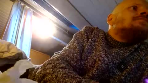 Snapshot of zolexthomas chatting on 01-19-25, 03:53 zolexthomas online show from 01-19-25, 03:53