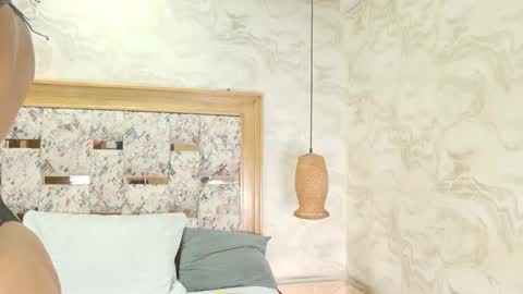 zoley  online show from 10-26-25, 03:01