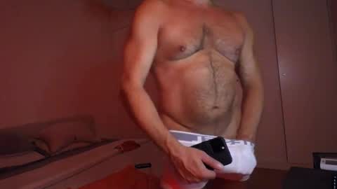 Snapshot of zoomdue chatting on 11-09-25, 06:23 Velesk online show from 11-09-25, 06:23