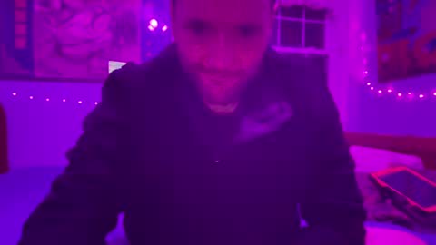 Snapshot of zorakload chatting on 10-18-25, 04:48 Jesse online show from 10-18-25, 04:48