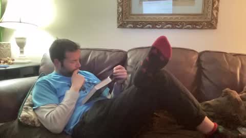 Snapshot of zorakload chatting on 11-21-25, 11:36 Jesse online show from 11-21-25, 11:36