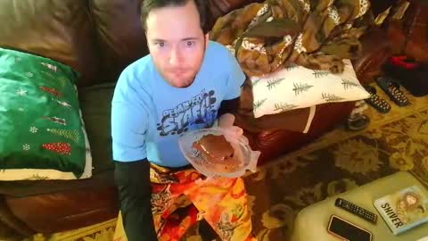 Snapshot of zorakload chatting on 02-08-26, 12:03 Jesse online show from 02-08-26, 12:03