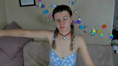 Snapshot of zorianaa_ chatting on 06-29-26, 08:20 Zoriana online show from 06-29-26, 08:20