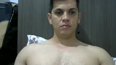Snapshot of zoro_00 chatting on 12-02-25, 12:38 zoro_00 online show from 12-02-25, 12:38