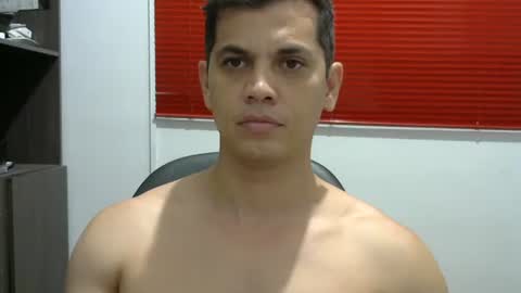 Snapshot of zoro_00 chatting on 01-19-26, 12:14 zoro_00 online show from 01-19-26, 12:14