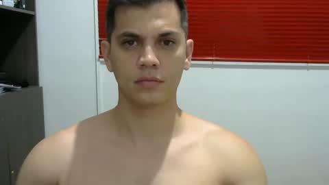 Snapshot of zoro_00 chatting on 02-07-26, 11:52 zoro_00 online show from 02-07-26, 11:52