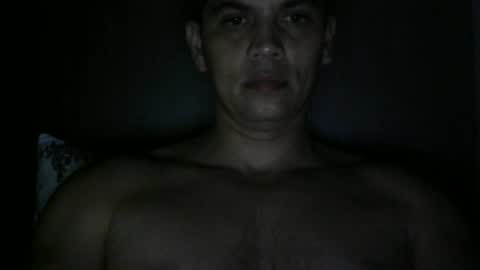 Snapshot of zoro_00 chatting on 06-24-26, 01:15 zoro_00 online show from 06-24-26, 01:15