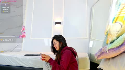 Violeta online show from 04-12-26, 11:59