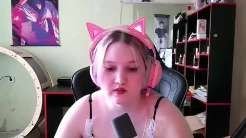 zoya173454 online show from 04-25-26, 07:33