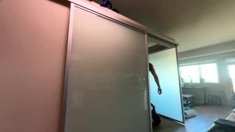 Zuko online show from 01-25-25, 05:51