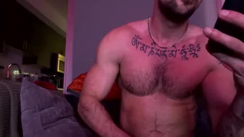 Zuko online show from 02-21-25, 01:22