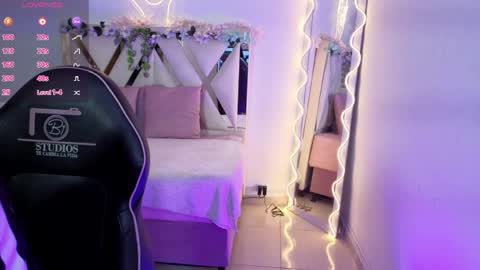 Snapshot of zury_tay chatting on 05-01-26, 11:37 ZURY online show from 05-01-26, 11:37