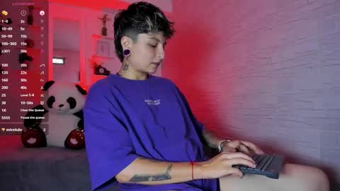 Zury Ramirez online show from 09-18-25, 08:00