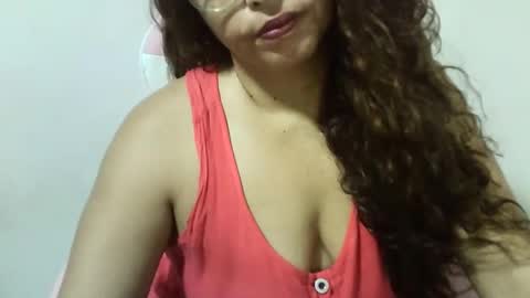 zusanahot online show from 01-30-25, 06:54