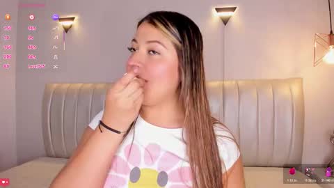 Zara online show from 12-22-25, 07:11