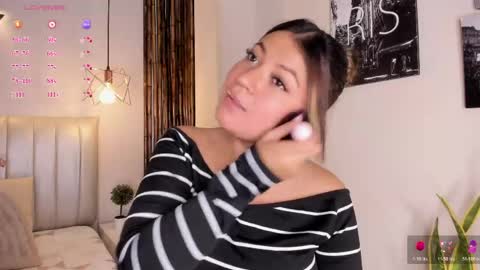 Snapshot of zuzu_sweet chatting on 05-09-26, 07:19 Zara online show from 05-09-26, 07:19