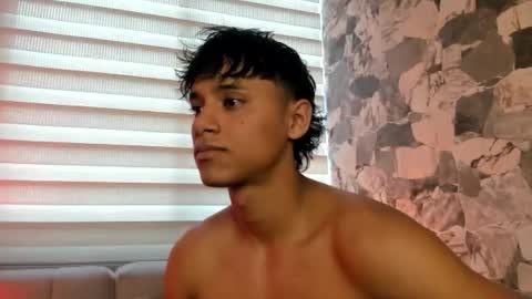 zyzz_1812 online show from 02-23-26, 07:00