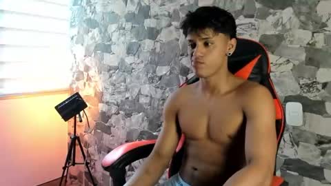 Snapshot of zyzz_1812 chatting on 06-22-26, 07:55 zyzz_1812 online show from 06-22-26, 07:55