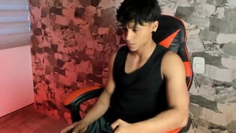 Snapshot of zyzz_1812 chatting on 07-20-26, 10:45 zyzz_1812 online show from 07-20-26, 10:45